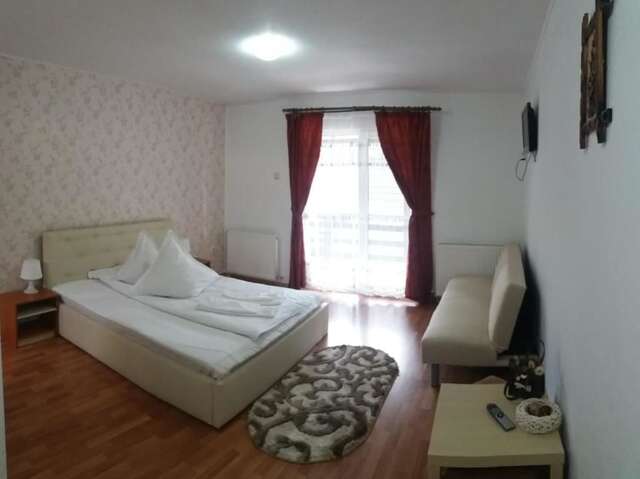 Гостевой дом Pensiunea Katalina 2 Буштени-51